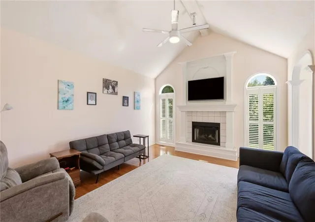 Photo 3 of Single family home for sale at 11305 N Holly St, Kansas City, MO 64155 | MLS# 2640263 | Listing updated on 2026-10-07