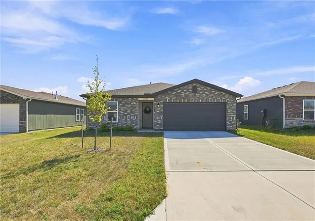 Photo 3 of Single family home for sale at 37815 W 207th Terrace, Edgerton, KS 66021 | MLS# 2640264 | Listing updated on 2026-10-03