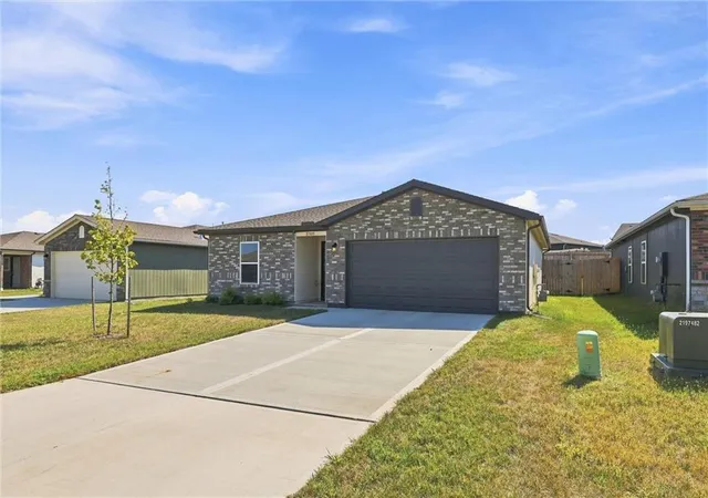 Photo 3 of Single family home for sale at 37815 W 207th Terrace, Edgerton, KS 66021 | MLS# 2640264 | Listing updated on 2026-10-03