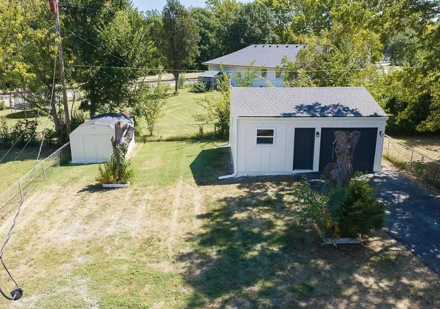 Photo 2 of Single family home for sale at 710 S Chestnut St, Olathe, KS 66061 | MLS# 2640272 | Listing updated on 2026-09-13