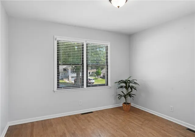 Photo 3 of Single family home for sale at 3013 NE 49th Terrace, Kansas City, MO 64119 | MLS# 2640294 | Listing updated on 2026-09-20