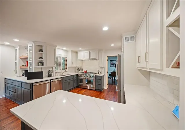 Photo 2 of Single family home for sale at 4401 W 128th Street, Leawood, KS 66209 | MLS# 2640295 | Listing updated on 2026-10-23