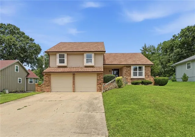 Photo 1 of Sale Pending at 8410 New Jersey Ave, Kansas City, KS 66112 | MLS# 2640296 | Listing updated on 2026-09-07