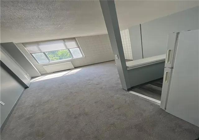 Photo 4 of Condo for sale at 600 E 8th Street #3M, Kansas City, MO 64106 | MLS# 2640304 | Listing updated on 2026-10-06