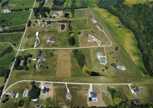 Photo 1 of Land for sale at Se Mooney Dr, Holt, MO 64048 | MLS# 2640314 | Listing updated on 2026-09-25