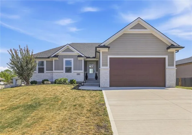 Single family home for sale at 305 S Wilson St, Archie, MO 64725 | MLS# 2640318