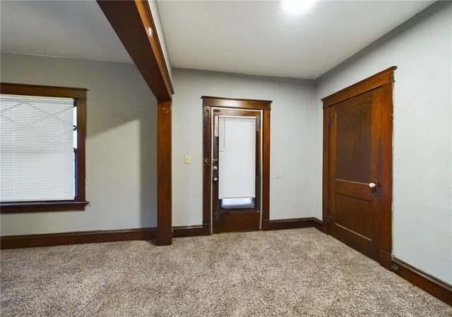 Listing Photo 4 - Condo for sale in building located at 4001 Morrell Ave, Kansas City, MO 64123