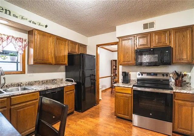 Photo 4 of Single family home for sale at 1530 N 85th Terrace, Kansas City, KS 66112 | MLS# 2640330 | Listing updated on 2026-10-16