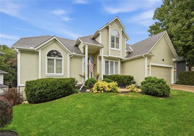 Photo 1 of Single family home for sale at 12610 W 126th Street, Overland Park, KS 66213 | MLS# 2640337 | Listing updated on 2026-10-08