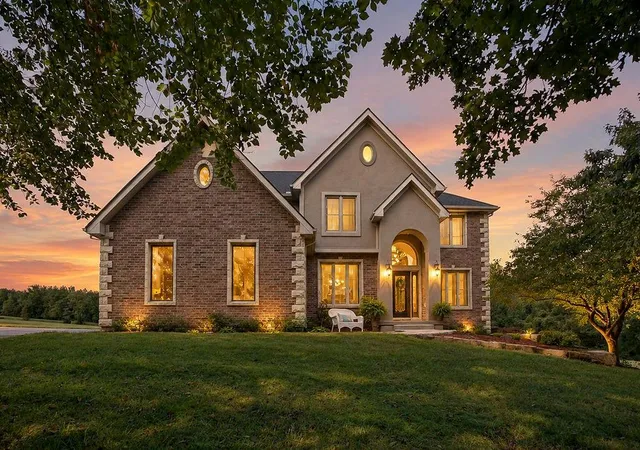 Photo 3 of Single family home for sale at 22119 171st Street, Basehor, KS 66007 | MLS# 2640346 | Listing updated on 2026-10-05