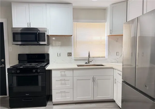 Photo 4 of Single family home for sale at 6709 Walrond Ave, Kansas City, MO 64132 | MLS# 2640351 | Listing updated on 2026-10-06