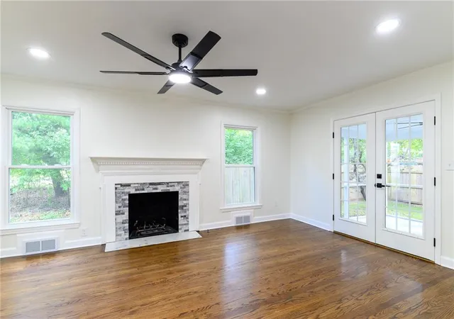 Photo 1 of Single family home for sale at 2001 W 79 Street, Prairie Village, KS 66208 | MLS# 2640360 | Listing updated on 2026-09-27