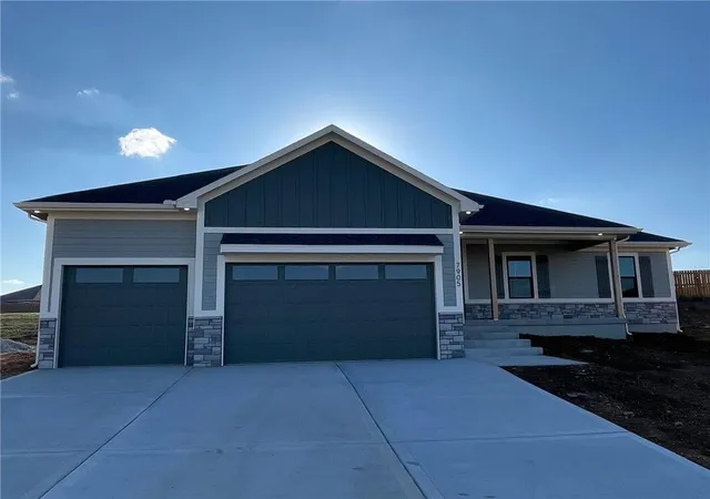 Photo 1 of Single family home for sale at 1917 Ridge Tree Dr, Pleasant Hill, MO 64080 | MLS# 2640362 | Listing updated on 2026-09-08