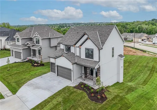 Photo 2 of Single family home for sale at 24624 W 60th Terrace, Shawnee, KS 66226 | MLS# 2640369 | Listing updated on 2026-09-12