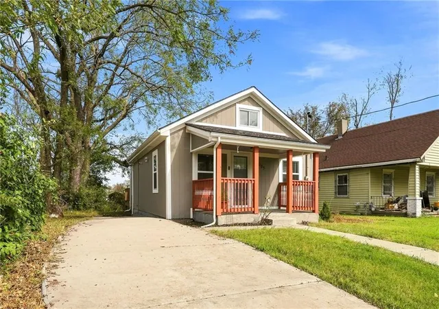Photo 2 of Single family home for sale at 3005 N 31st Street, Kansas City, KS 66104 | MLS# 2640381 | Listing updated on 2026-09-21