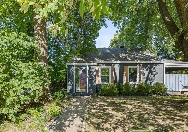 Single family home for sale at 4705 Reinhardt Dr, Roeland Park, KS 66205 | MLS# 2640393