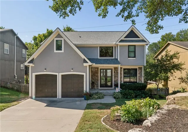 Photo 1 of Single family home for sale at 19769 W 107th Street, Olathe, KS 66061 | MLS# 2640399 | Listing updated on 2026-09-29