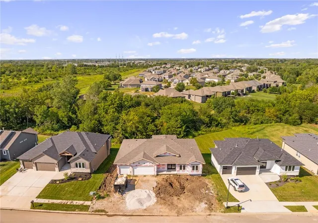 Photo 2 of Single family home for sale at 25006 W 89th Street, Lenexa, KS 66227 | MLS# 2640402 | Listing updated on 2026-10-07