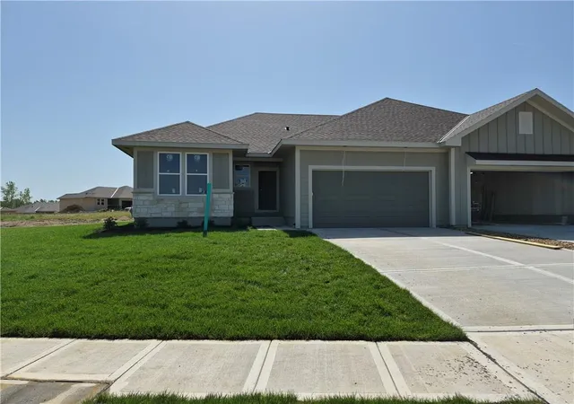 Photo 1 of Single family home for sale at 5008 146th Street, Basehor, KS 66007 | MLS# 2640440 | Listing updated on 2026-10-04