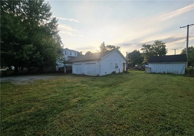 Photo 31 of Single family home for sale at 302 S Williams St, Craig, MO 64437 | MLS# 2640447 | Listing updated on 2026-10-14