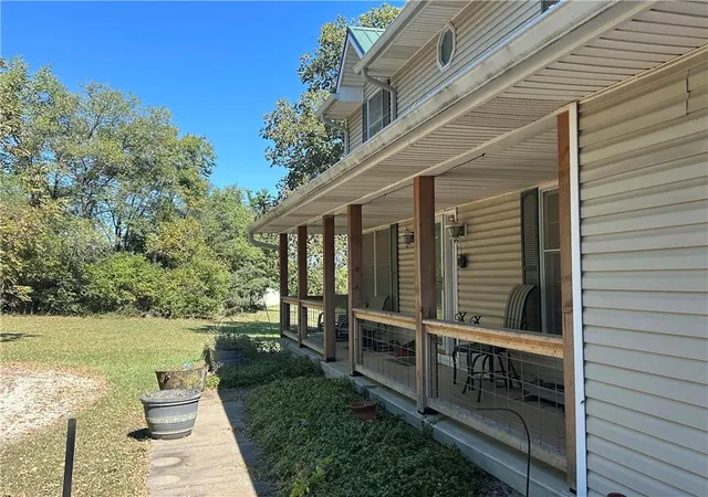 Photo 4 of Single family home for sale at 22803 Mary Lois Rd, Cowgill, MO 64637 | MLS# 2640454 | Listing updated on 2026-10-07