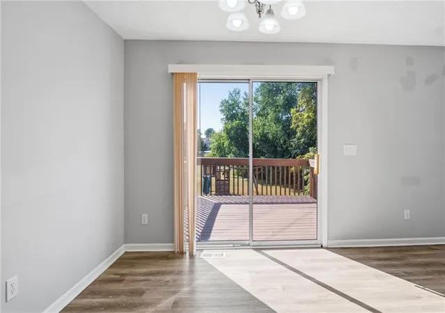 Photo 4 of Single family home for sale at 11112 Highview Rd, Peculiar, MO 64078 | MLS# 2640466 | Listing updated on 2026-09-08