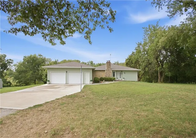 Photo 2 of Single family home for sale at 28140 Hospital Dr, Paola, KS 66071 | MLS# 2640474 | Listing updated on 2026-10-05
