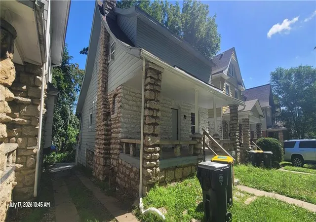 Photo 2 of Single family home for sale at 2950 Lockridge St, Kansas City, MO 64128 | MLS# 2640486 | Listing updated on 2026-09-04