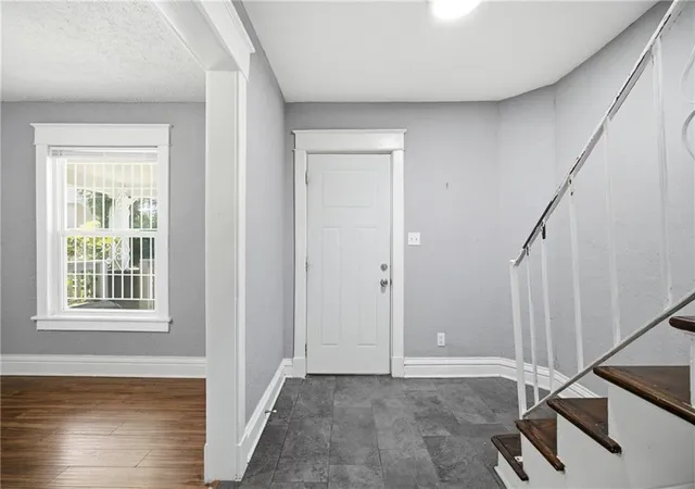 Photo 4 of Single family home for sale at 2501 Jackson Ave, Kansas City, MO 64127 | MLS# 2640499 | Listing updated on 2026-09-08