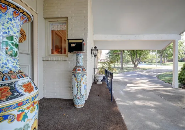 Photo 3 of Single family home for sale at 3807 S Union St, Independence, MO 64055 | MLS# 2640507 | Listing updated on 2026-09-25