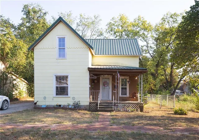 Single family home for sale at 313 W 2nd Street, Cherryvale, KS 67335 | MLS# 2640509