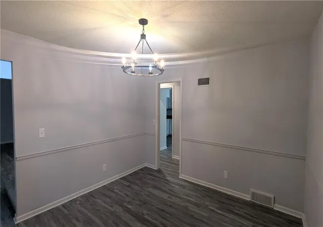 Photo 4 of Single family home for sale at 4444 E 107th Terrace, Kansas City, MO 64137 | MLS# 2640524 | Listing updated on 2026-10-10
