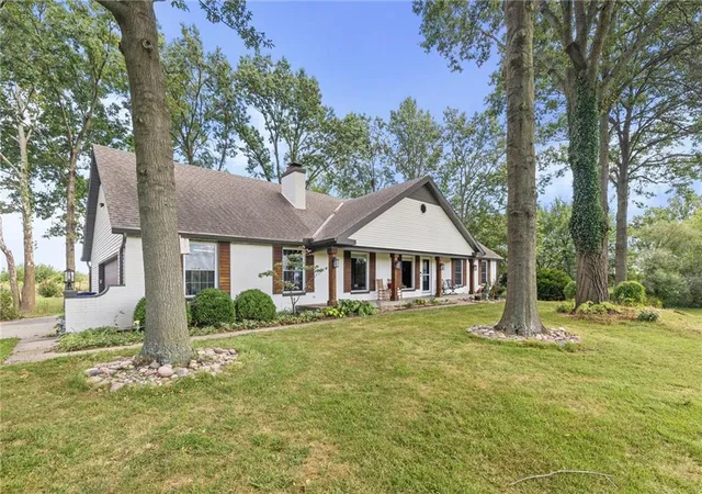 Photo 3 of Single family home for sale at 13105 S Lakeshore Dr, Olathe, KS 66061 | MLS# 2640537 | Listing updated on 2026-09-29