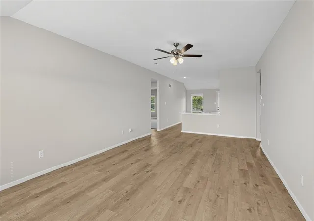 Photo 2 of Single family home for sale at 1602 Sw 10th Terrace, Oak Grove, MO 64075 | MLS# 2640538 | Listing updated on 2026-10-25