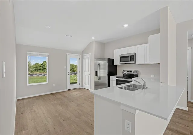 Photo 3 of Single family home for sale at 1602 Sw 10th Terrace, Oak Grove, MO 64075 | MLS# 2640538 | Listing updated on 2026-10-25