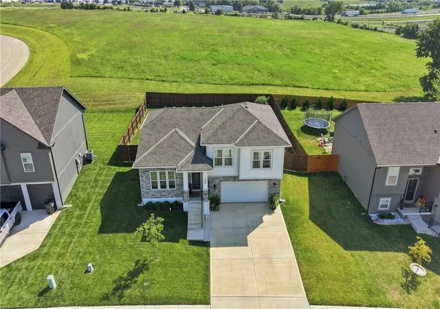 Photo 2 of Sale Pending at 1203 3rd Street, Oak Grove, MO 64075 | MLS# 2640539 | Listing updated on 2026-09-19