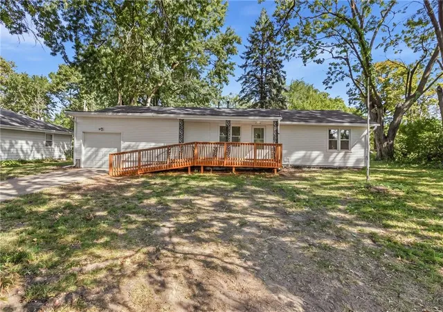 Photo 1 of Single family home for sale at 2308 Nw 86th Terrace, Kansas City, MO 64154 | MLS# 2640549 | Listing updated on 2026-09-05