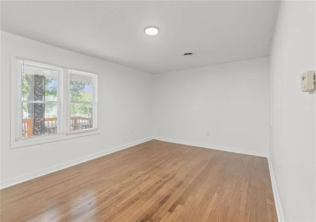 Photo 3 of Single family home for sale at 2308 NW 86th Terrace, Kansas City, MO 64154 | MLS# 2640549 | Listing updated on 2026-09-05