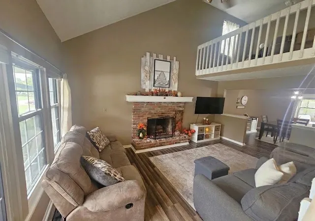 Photo 3 of Sale Pending at 201 W Foxwood Dr, Raymore, MO 64083 | MLS# 2640567 | Listing updated on 2026-10-04