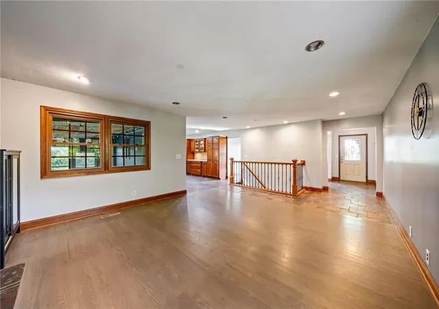 Photo 4 of Single family home for sale at 24540 Mission Belleview St, Louisburg, KS 66053 | MLS# 2640585 | Listing updated on 2026-10-09