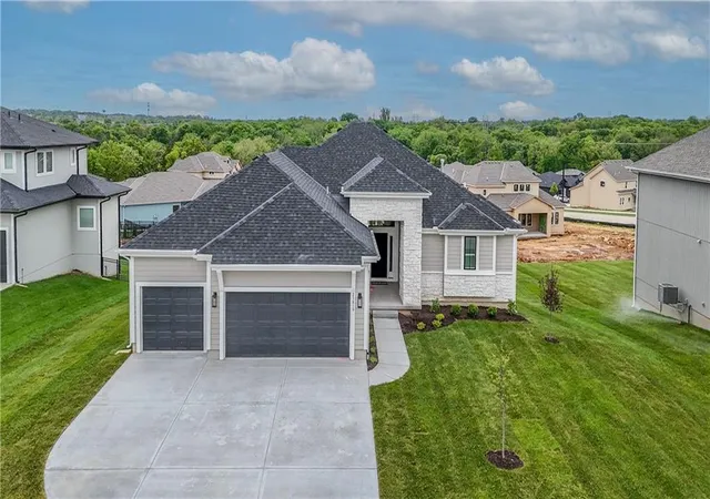 Single family home for sale at 5902 Mccormick Dr, Shawnee, KS 66226 | MLS# 2640594