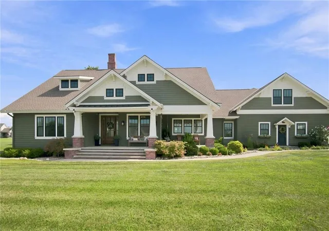 Photo 3 of Single family home for sale at 13515 Claire Ct, Greenwood, MO 64034 | MLS# 2640611 | Listing updated on 2026-09-19