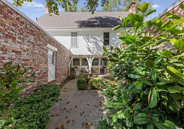 Photo 1 of Condo for sale at 10214 Conser St, Overland Park, KS 66212 | MLS# 2640632 | Listing updated on 2026-09-18