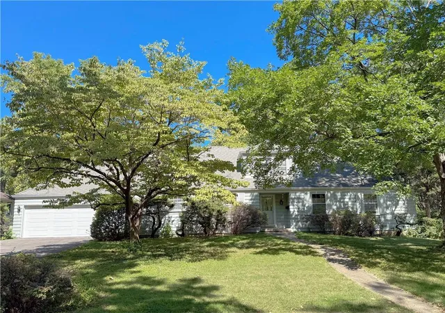 Photo 1 of Sale Pending at 8101 Juniper Dr, Prairie Village, KS 66208 | MLS# 2640634 | Listing updated on 2026-10-21