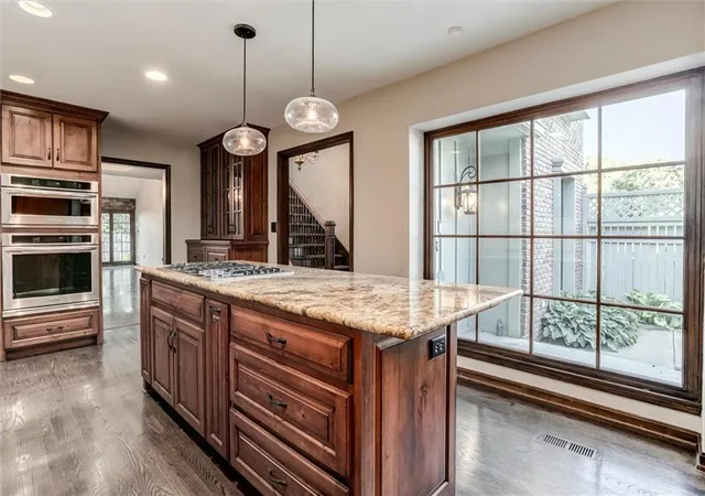 Photo 4 of Townhouse for sale at 4317 W 112th Street, Leawood, KS 66211 | MLS# 2640645 | Listing updated on 2026-10-08