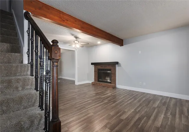 Photo 3 of Sale Pending at 6902 Michael Ln, Pleasant Valley, MO 64068 | MLS# 2640660 | Listing updated on 2026-09-08