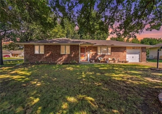 Photo 1 of Sale Pending at 98 E Beulah St, Garden City, MO 64747 | MLS# 2640665 | Listing updated on 2026-09-30