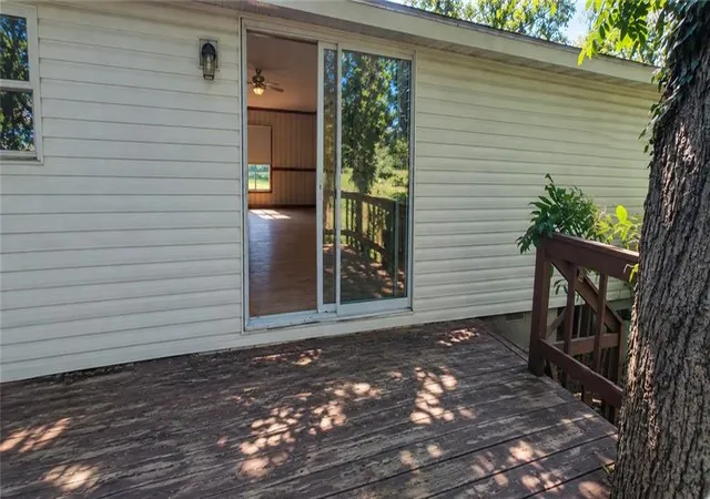 Photo 3 of Single family home for sale at 100 S Dittman St, Frontenac, KS 66763 | MLS# 2640678 | Listing updated on 2026-10-05