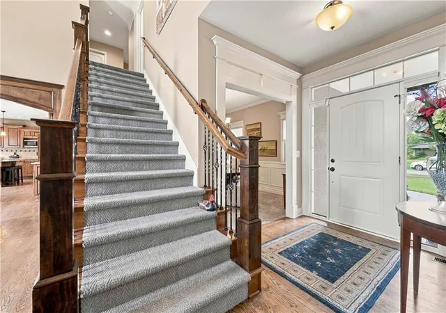 Photo 3 of Sale Pending at 17625 Rock Is Dr, Pleasant Hill, MO 64080 | MLS# 2640682 | Listing updated on 2026-09-12