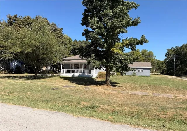 Single family home for sale at 204 E Maple St, Girard, KS 66743 | MLS# 2640694
